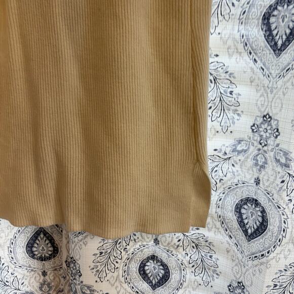 Cyrus White Vest Size Small - Picture 5 of 7